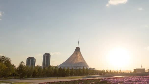 Astana Kazahsztán Szeptember 2016 Shopping Center Épült Alakja Marquee Naplemente — Stock videók
