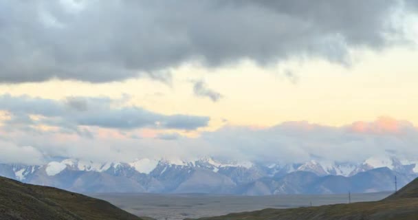 Glitch Effect Zonsondergang Bergen Plateau Kara Say 800 Zoom Kirgizië — Stockvideo