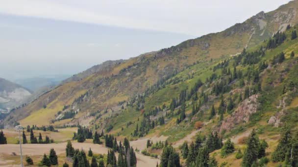 Aksaklık Etkisi Yaz Aylarında Yamaç Kayak Merkezi Shymbulak Almaty Kazakistan — Stok video