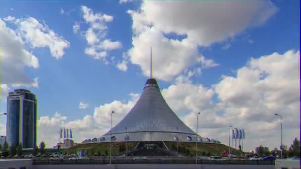 アスタナ カザフスタン 2016年9月5日 形状のマーキーに建てられたショッピングセンター カーン シャティルタイムラプス ヌルスルタンビデオ ウルトラHd グリッチ効果 — ストック動画
