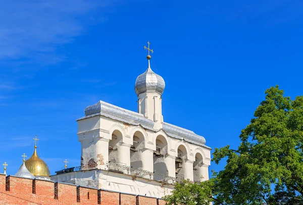 Veliky Novgorod, Rússia. Kremlin - Sofia Belfry — Fotografia de Stock