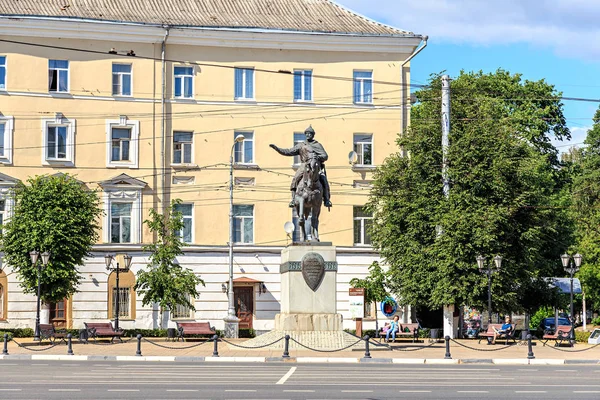 Rosja, Twer-16 czerwca 2019: pomnik księcia Michaiła Twerskiego — Zdjęcie stockowe