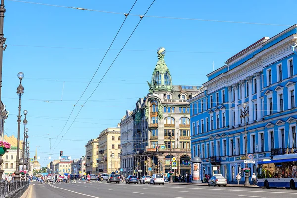 Санкт-Петербург, Россия - 18 июня 2019 года: Дом компании Зингер . — стоковое фото