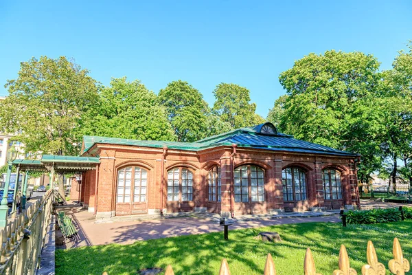 Saint-Petersburg, Rusya - 18 Haziran 2019: Mu binası