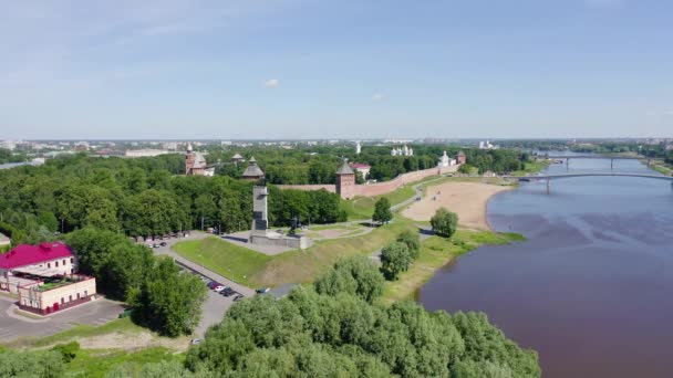 Veliky Novgorod, Russia. Victory Monument. Novgorod Kremlin (Detinets), Volkhov River. 4K — Stock Video