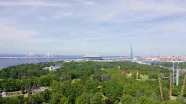 Saint-Petersburg, Rusya. Gazprom Arena 'da. Batı Yüksek Hız Çapı, Lakhta Merkezi. Gazprom karargahı. 4K
