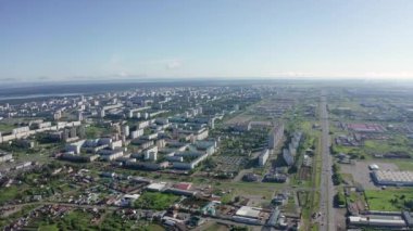 Yüksek bir yerden şehrin manzarası. Naberezhnye Chelny, Tataristan Cumhuriyeti. Rusya