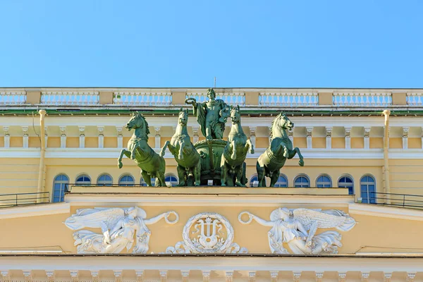 Saint-Petersburg, Russia. Quadriga Apollo in Alexandrinsk — Stock Photo, Image