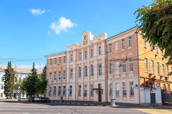 Rusko, Tver-16. červen 2019: Ministerstvo majetku a pozemků rela — Stock fotografie