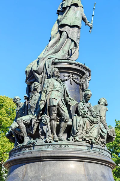 São Petersburgo, Rússia. Monumento a Catarina, a Grande. Texto — Fotografia de Stock