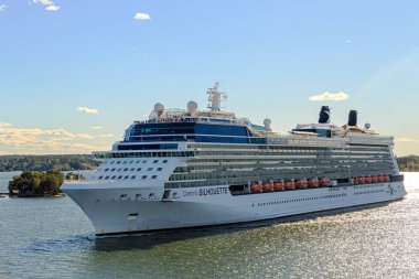 Stockholm, İsveç - 22 Haziran 2019: Büyük yolcu gemisi Celebrity S