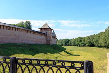 Veliky Novgorod, Rusya. Hendek ve Krem dış duvar
