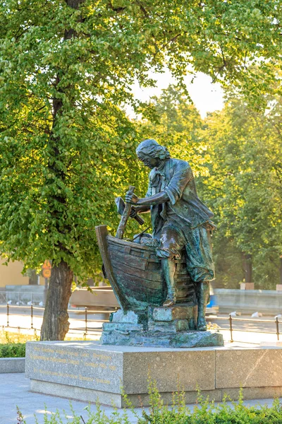 St. Petersburg, Ryssland-18 juni, 2019: monument till Peter I. ope — Stockfoto