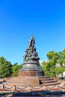 Saint-Petersburg, Rusya. Büyük Catherine Anıtı. Metin 