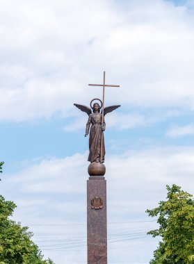 Rusya, Kemerovo - 21 Temmuz 2018: Sovetsky Caddesi. Anıt - Gu