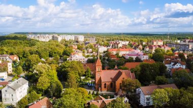 Rusya, Zelenogradsk - başkalaşım Katedrali'nin dron 