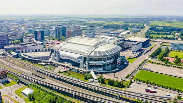 Amsterdam, Niederlande - 30. Juni 2019: johan cruijff arena (amsterdam arena). Fifa-WM-Spielort 2020, Luftaufnahme — Stockfoto