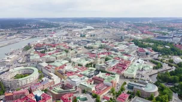 Gotemburgo, Suécia. Panorama da parte central da cidade da cidade. Tempo nublado. 4K — Vídeo de Stock