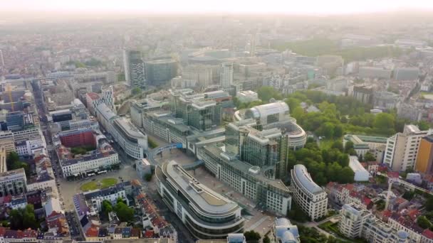 Brussels, Belgium. The complex of buildings of the European Parliament. State institution. 4K — Stock Video