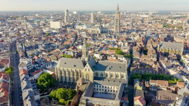 Antwerp, Belçika. St. Paul Katedrali (Sint-Pauluskerk), Havadan Görünüm 