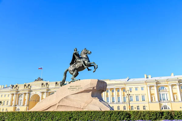 São Petersburgo, Rússia. Monumento a Pedro I em Sennatskaya Squ — Fotografia de Stock