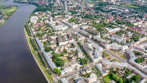 Πανόραμα της πόλης Τβερ της Ρωσίας. Αεροφωτογραφία. Πλατεία Λένιν, από κηφήνες — Φωτογραφία Αρχείου