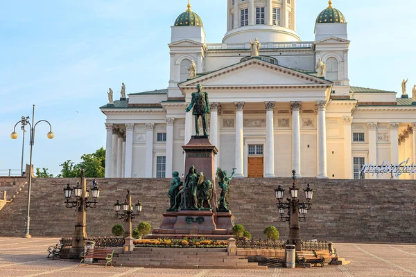 Helsingfors, Finland. Monument till Alexander II öppnades 1894, — Stockfoto