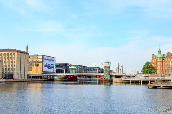 Copenhague, Dinamarca - 26 de junio de 2019: Puente de Knippels —  Fotos de Stock