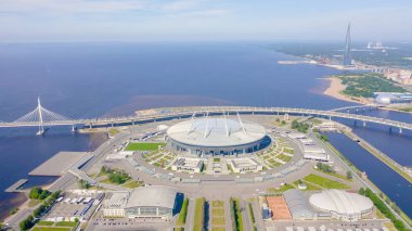 Saint-Petersburg, Rusya - 18 Haziran 2019: Gazprom Arena. Batı Yüksek Hız Çapı, Lakhta Merkezi. Gazprom genel merkezi, Drone'dan 