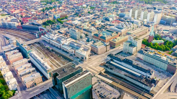 スウェーデン、ストックホルム。ストックホルム中央駅、ストックホルム市駅、ドローンから — ストック写真