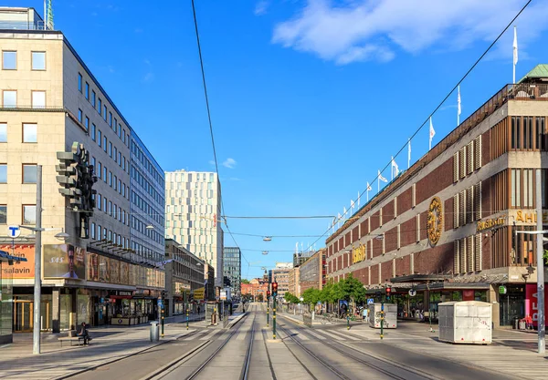 Stockholm, Suède - 23 juin 2019 : Klarabergsgatan - le premier — Photo