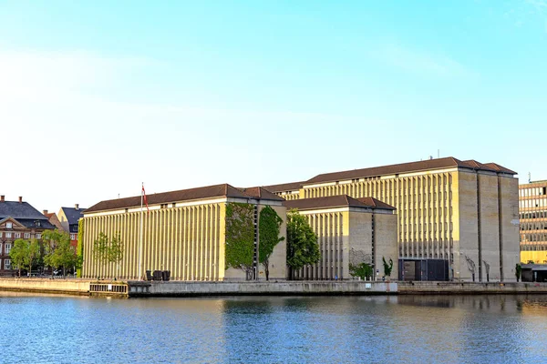 Kodaň, Dánsko. Ministerstvo zahraničních věcí Dánska "Ude — Stock fotografie