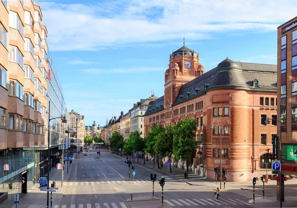 Stockholm - 23 juni 2019: Vasagatan - Ett av centrumen — Stockfoto