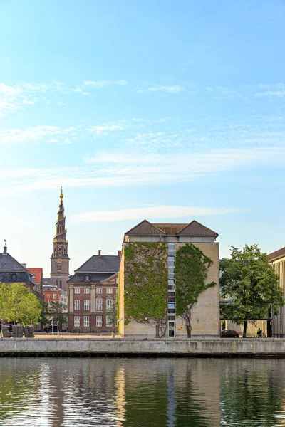 Kopenhagen, Dänemark. Außenministerium von Dänemark "ude — Stockfoto