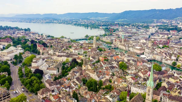 Zurich, Swiss. Panorama kota dari udara. Pemandangan Danau Zurich. Limmat River Expiry Site, Aerial View — Stok Foto