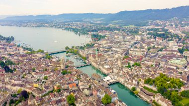 Zürih, İsviçre. Gökyüzünden şehrin panoraması. Zürih Gölü manzarası. Limmat Nehri Sona Erişim Alanı, Hava Görünümü 