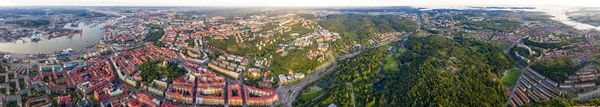 Gothenburg, Sweden. Panoramic aerial view of the city center in — Stock Photo, Image