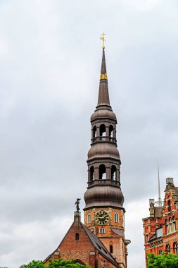 Hamburg, Almanya. St. Katharinen Kilisesi (Hauptkirche Caddesi