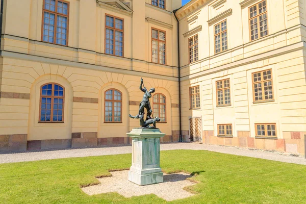 Stockholm, schweden - 23. juni 2019: drottningholm palastgarten, — Stockfoto