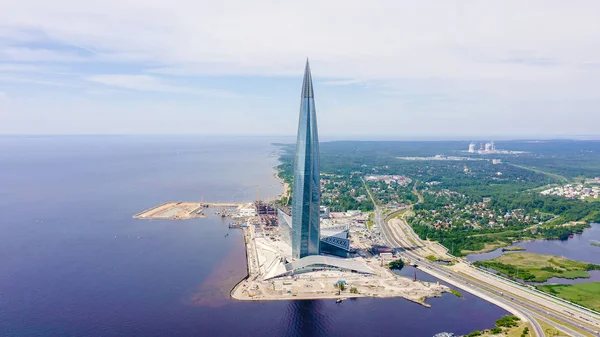 Saint-Petersburg, Rusia - 18 Juni 2019: Lakhta Center. Markas Gazprom, dari Drone — Stok Foto