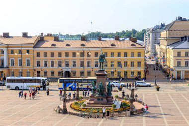 Helsinki, Finlandiya - 21 Haziran 2019: Alexander Ii Anıtı 