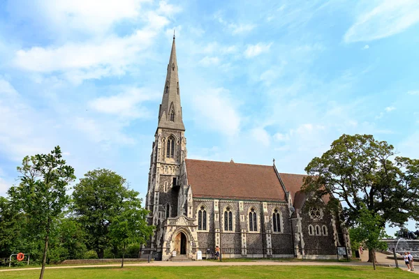 Kopenhagen, Denemarken - 26 juni 2019: St Alban 's Church, The Angl — Stockfoto