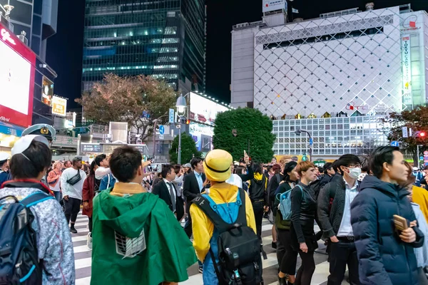 東京都 2018 東京都渋谷区で歩行者の横断歩道 世界で最も忙しい横断歩道の一つは 渋谷の交差点 — ストック写真