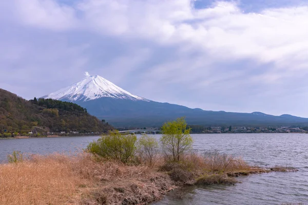 Gros Plan Enneigé Mont Fuji Fuji Fond Ciel Bleu Sur — Photo