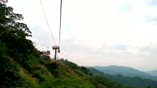 Taipei Taiwan Feb 2019 Maokong Gondola Mountain Gondola Lift Transportation — Stock Video