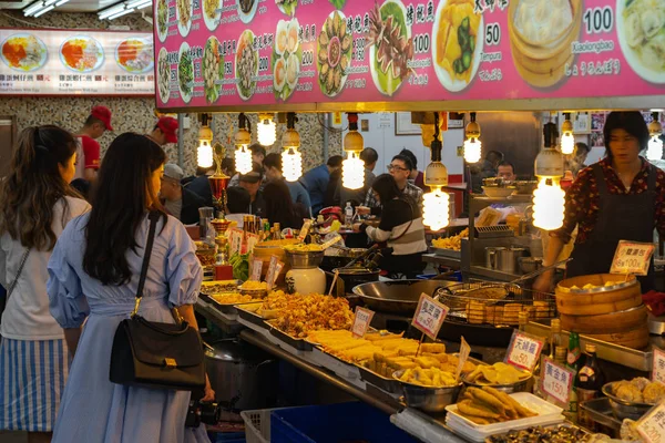 Shilin Gece Pazarı Yemek Mahkemesi Popüler Ünlü Bir Yer Sonsuz — Stok fotoğraf