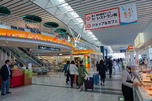 Pohled z vnitřku letiště Sendai. Mezinárodní letiště ležící ve městě Natori, Miyagi, Japonsko-22. dubna 2019 — Stock fotografie