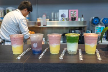 Bobii Frutii kabarcık çay & meyve suyu (Taipei Yongkang Store). Tayvan 'ın Instagramabilir Bubble Tea Yong Kang Street, Taipei, Tayvan-19 Haziran 2019