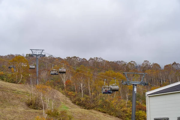 Naeba, Yuzawa, prefektura Niigata, Japonsko - OCT 21 2023: Tashiro Rapid Lift, lyžařské středisko Tashiro. — Stock fotografie