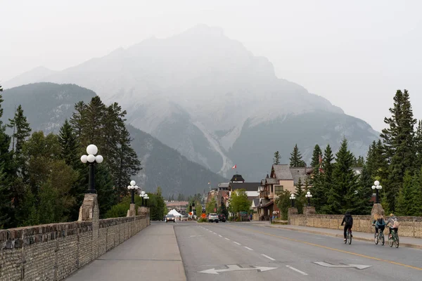 Banff Alberta Kanada Sep 2020 Die Innenstadt Von Banff Avenue — Stockfoto